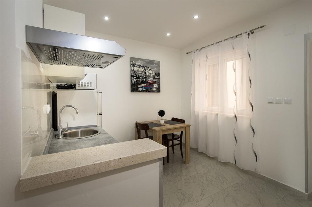 Apartment Mery 波维尔亚 外观 照片